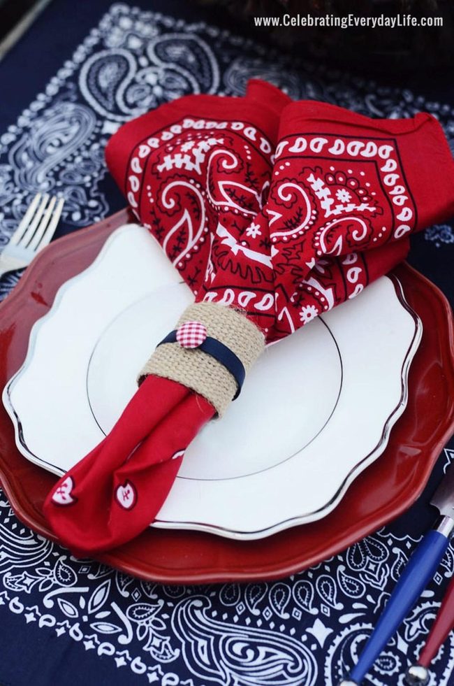 Red Napkins, Country Table Setting