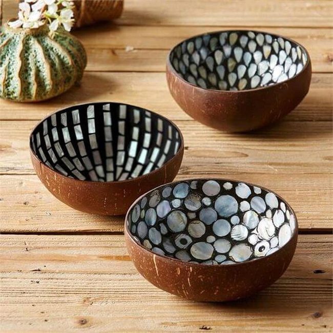 Brown Coconut Bowls With Black Line Art