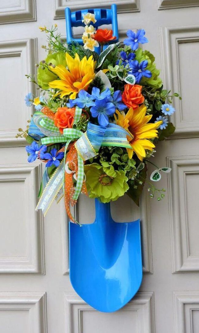 Recycled Shovel Flower Cascade
