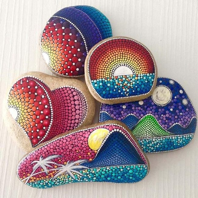 Painted Stones, Living Color