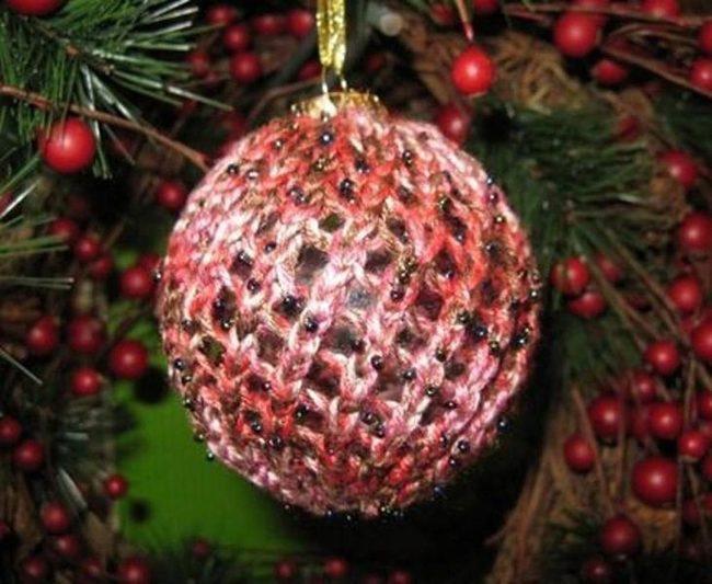 Pink And Red Yarn Beaded Ornament