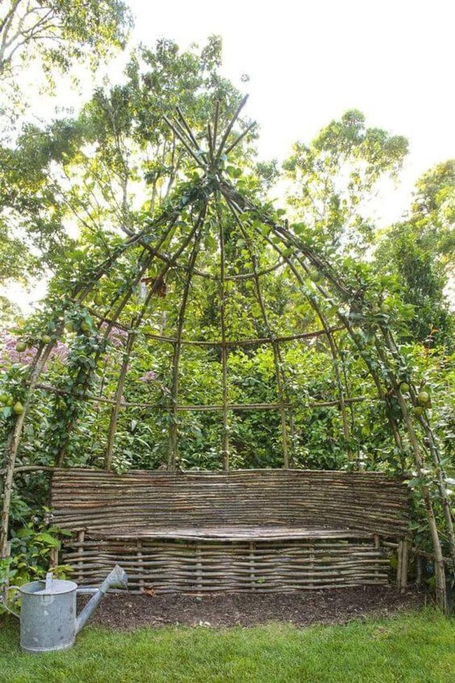 Curved Green Garden Dome
