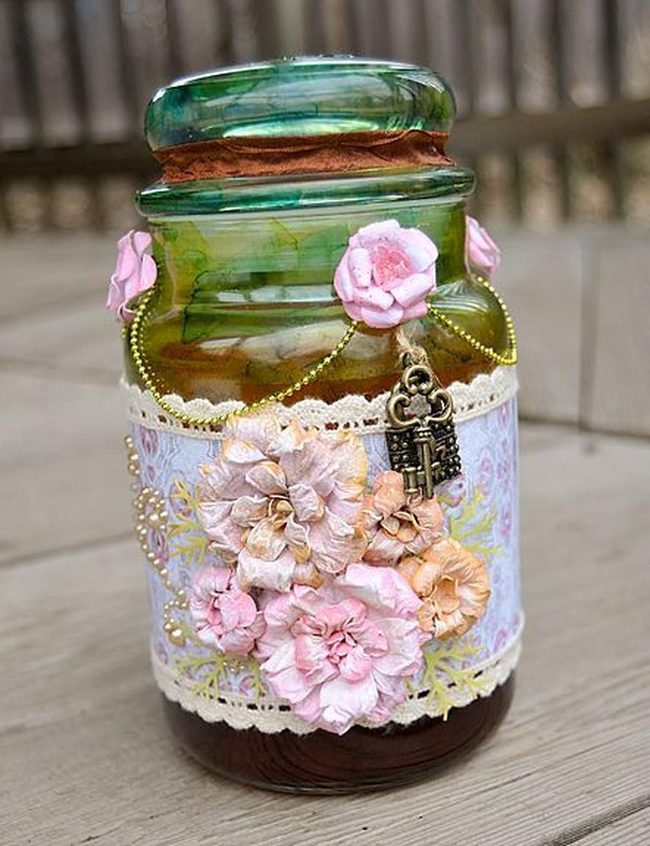 Lace-Wrapped Glass Containers
