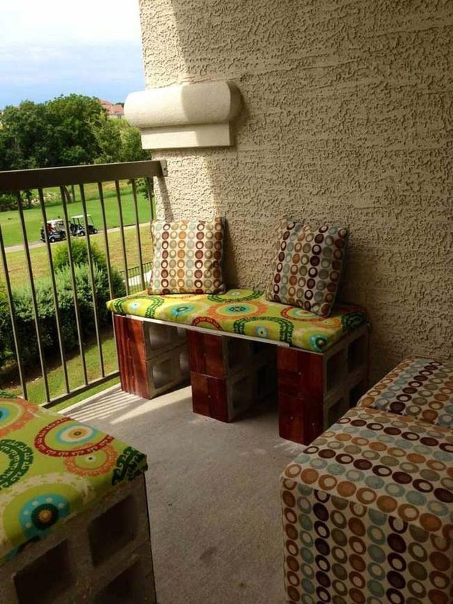Wood-Grain Painted Concrete Blocks