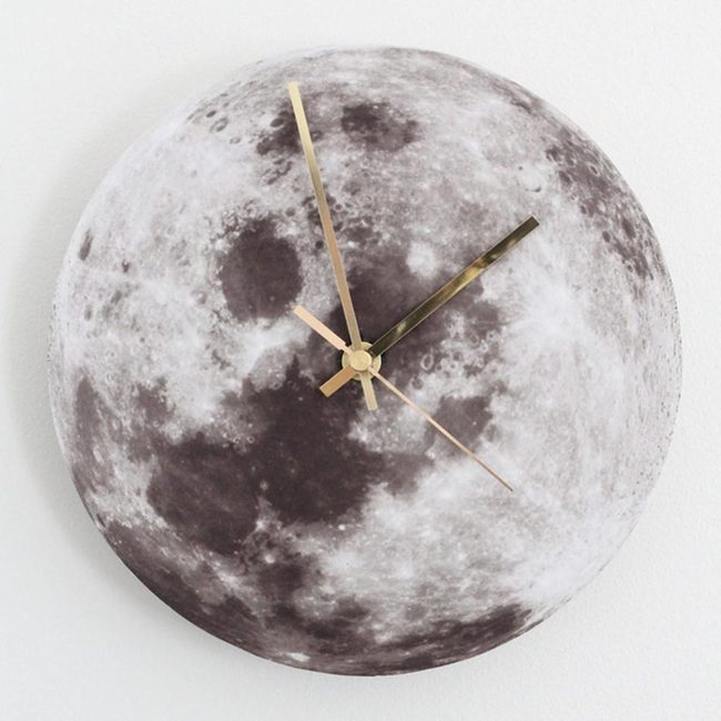 Lunar Gray With Gold Hands