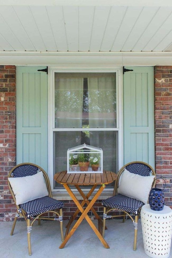 Weathered Shutters, Bold Color Statement