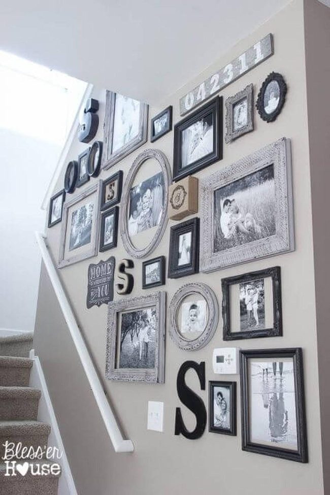 Black Frame Memory Wall