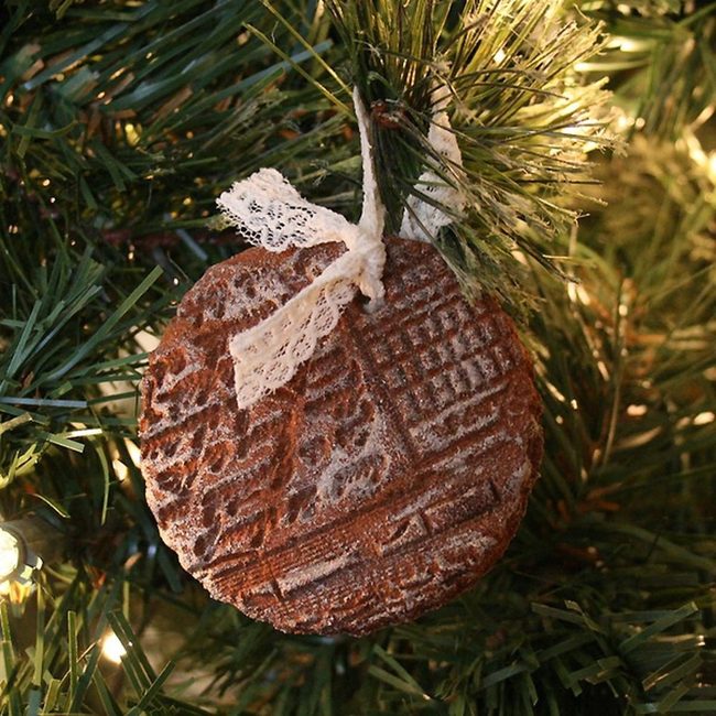 Brown Ornament White Lace Details