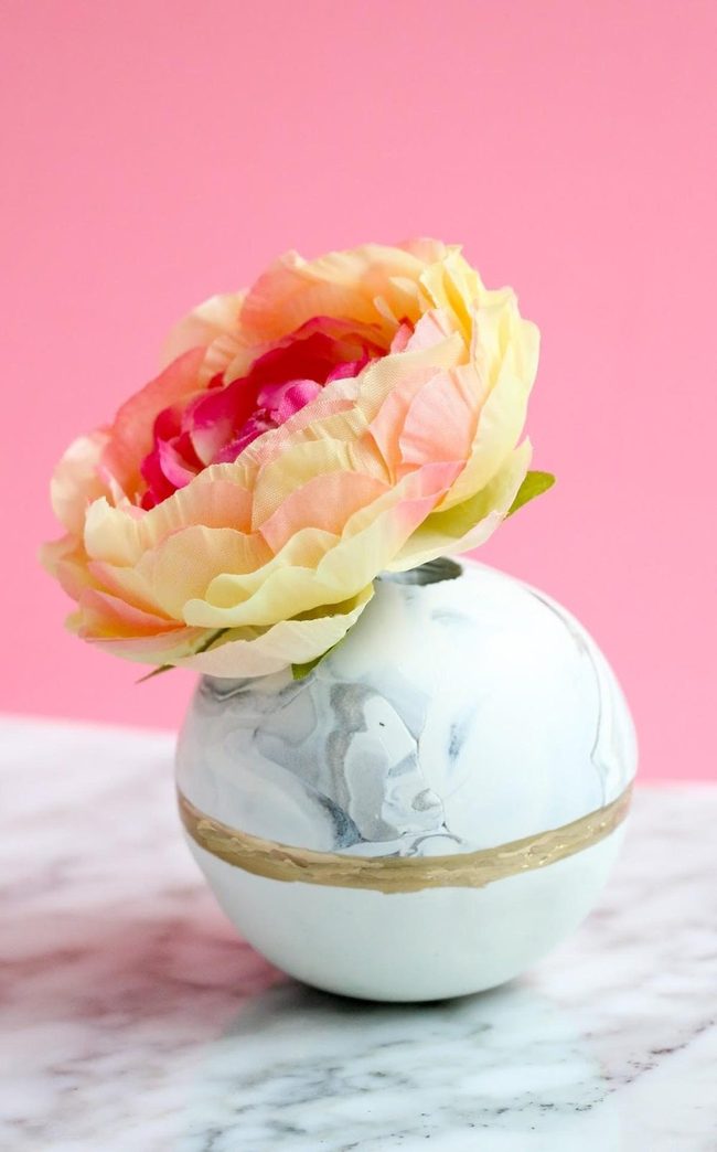 Sunny Yellow Blooms, Marble Gold