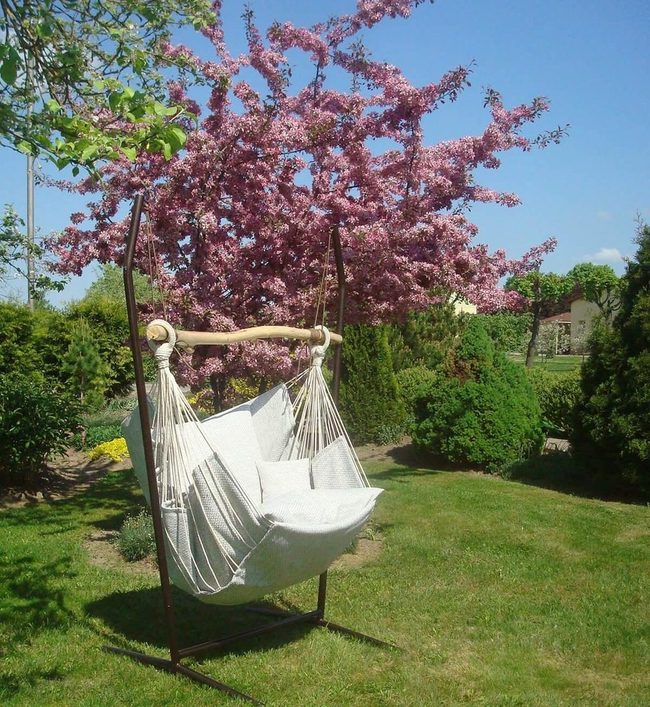 Oversized Cushioned Hammock Chair