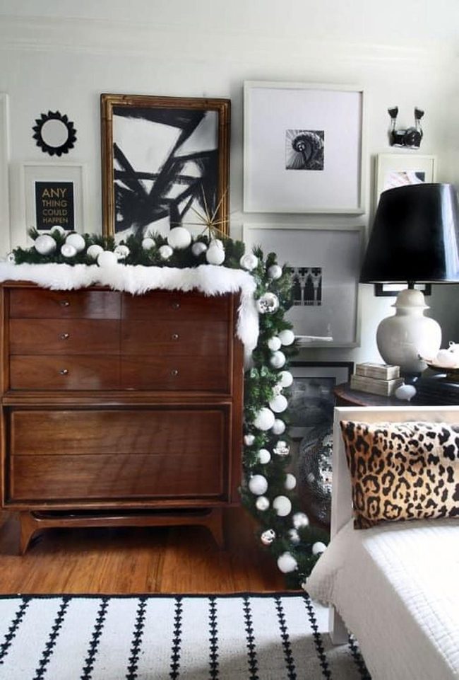 Rich Wood With Graphic Stripes