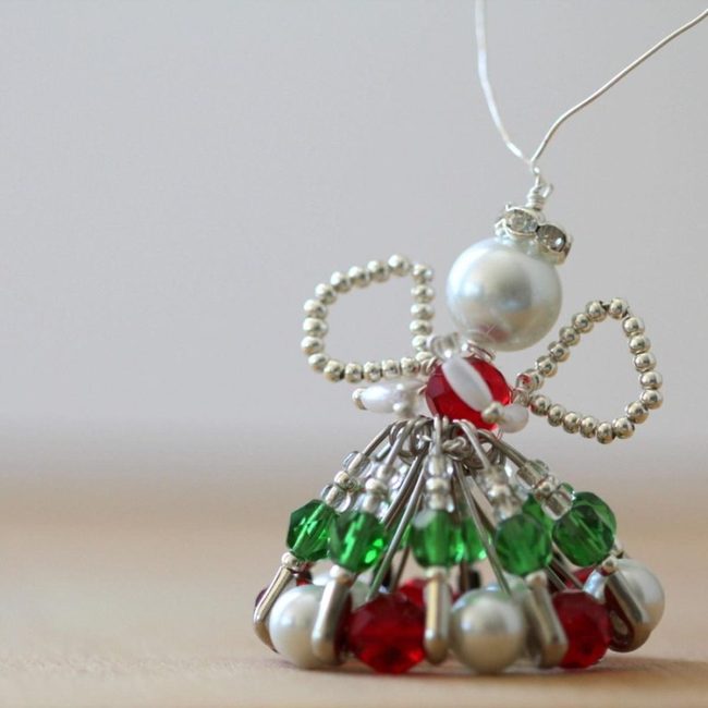 Beaded Angels In Red And Green