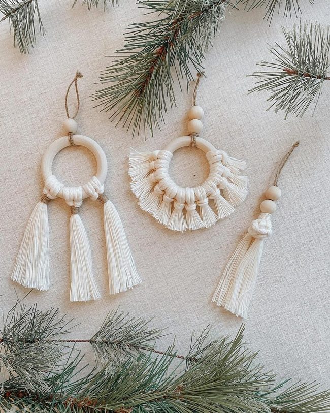 Wooden Tassels Natural Elegance