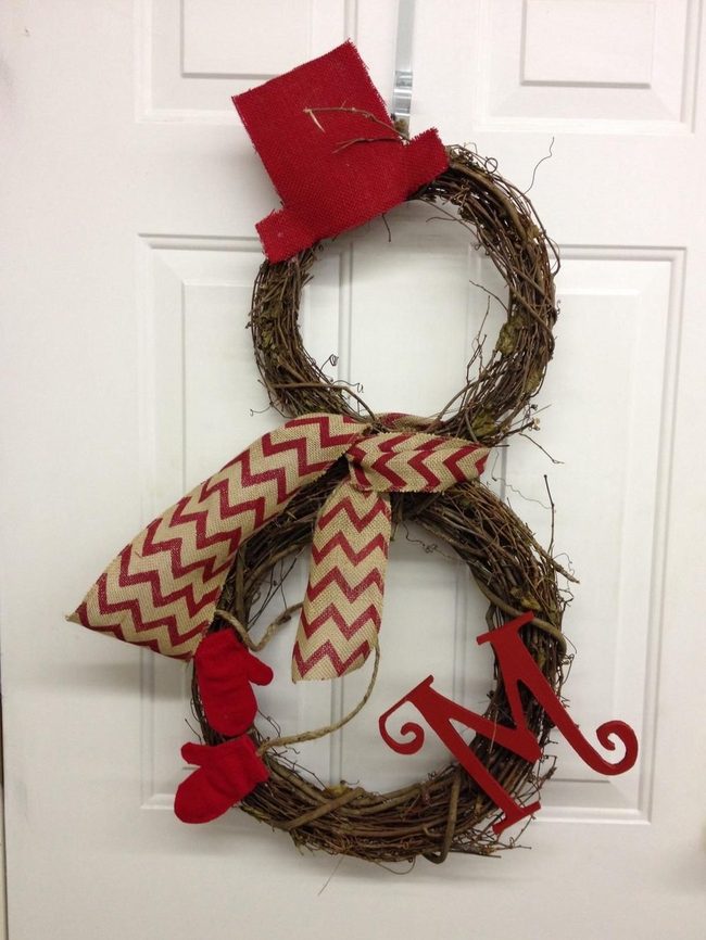 Red Zigzag Winter Wreath
