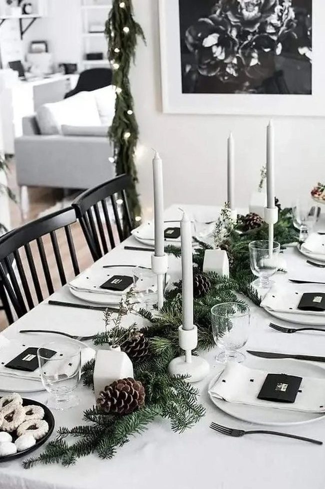 Pine And Black Modern Dining