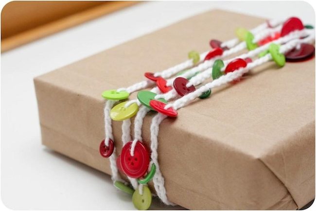 Brown Paper Wrapped Yarn Buttons