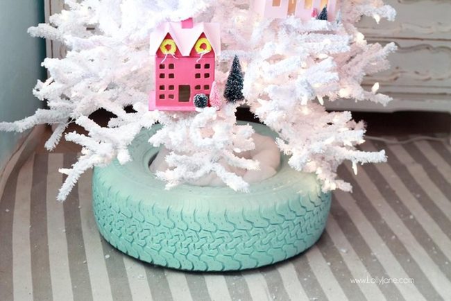 Turquoise-Based White Christmas Trees