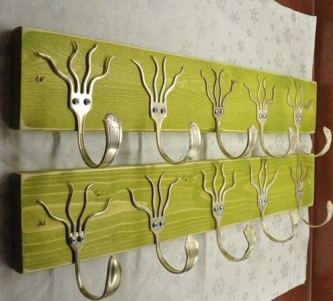 Bent Fork Key Hooks