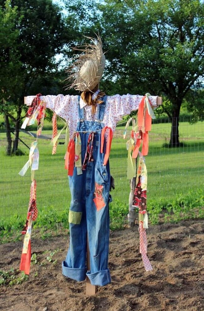 Flannel Scarecrow With Fabric Strips