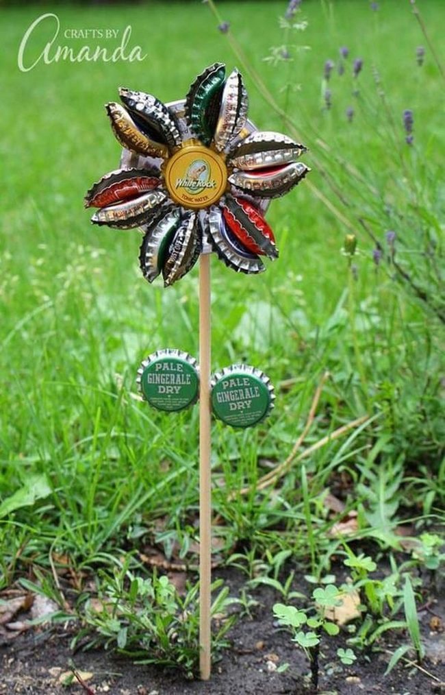Spinning Bottle Cap Blooms