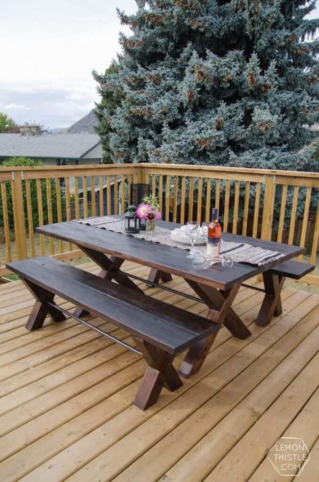 Steel Pipe Wood Dining Table