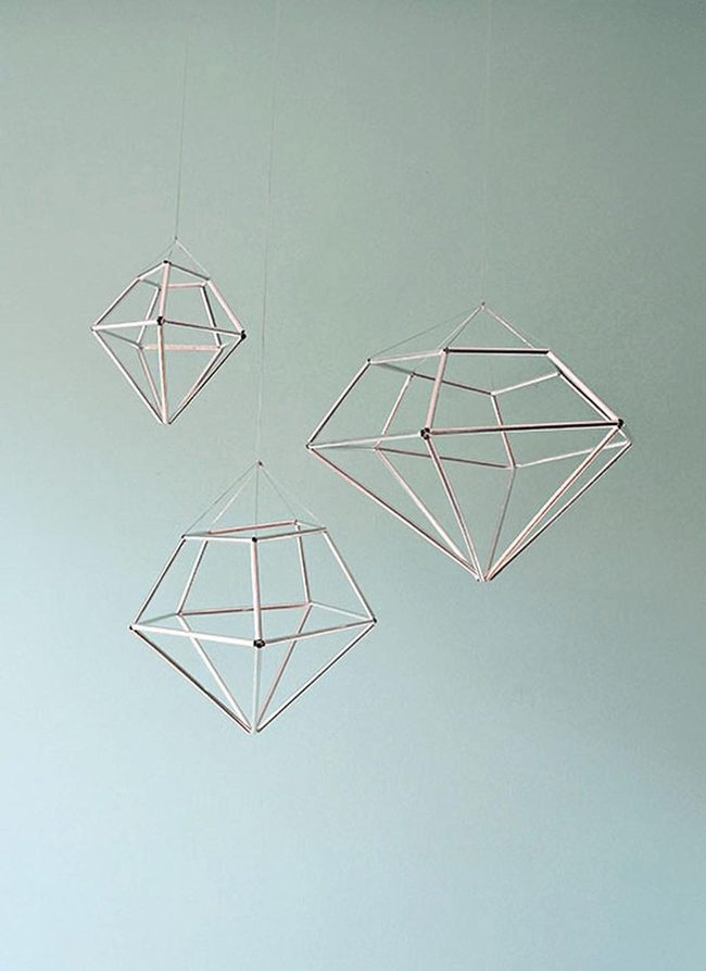 Floating Metal Diamonds Blue