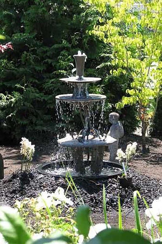 Tiered Fountain Cascading Water