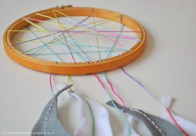 Pastel Thread Wooden Circles