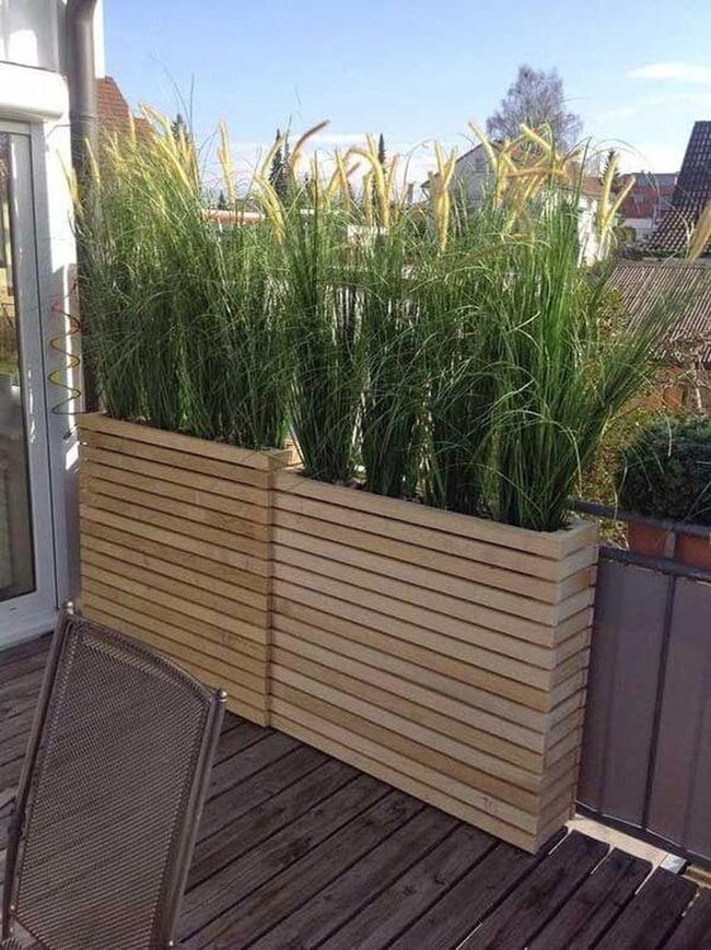 Natural Wood Grass Screen