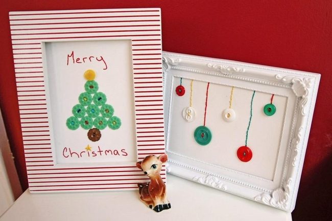 Red Button Christmas Frames