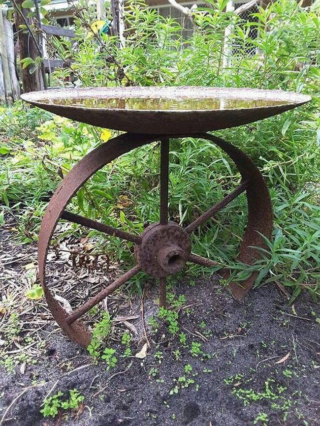 Wagon Wheel Garden Table