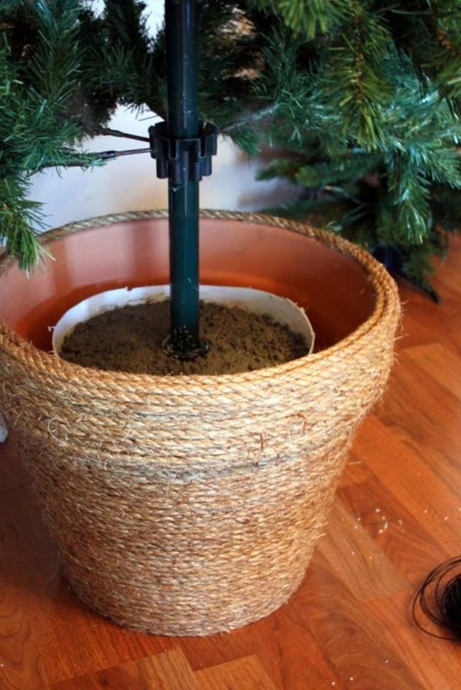 Braided Rope Tree Stand