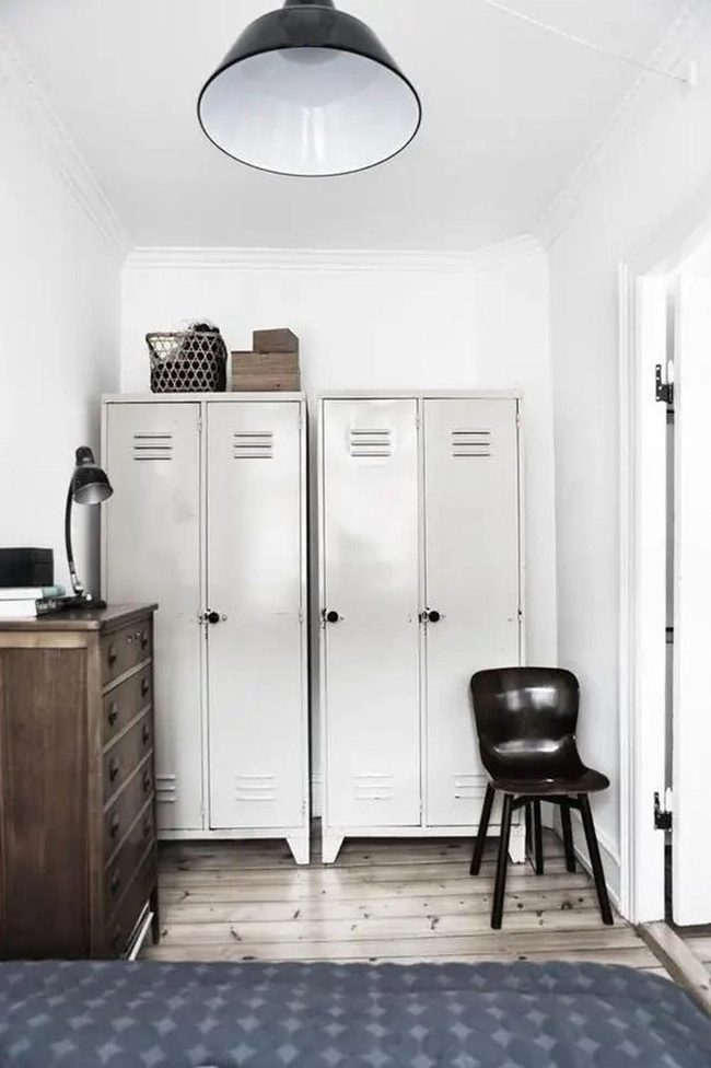 Metal Lockers, Wooden Warmth