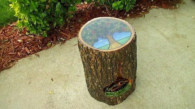 Natural Wood Stump Side Table