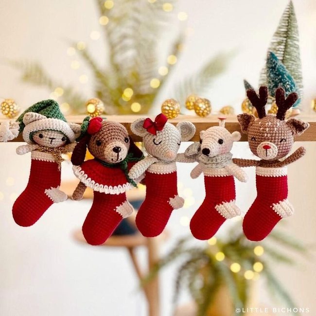 Knitted Animals On The Mantel