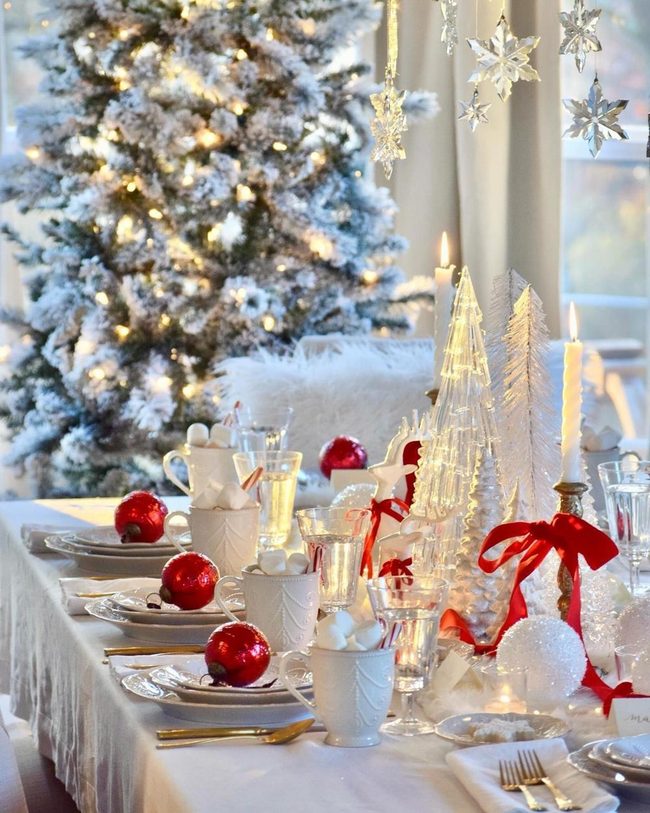 White Linens, Red Ornaments, Candlelight
