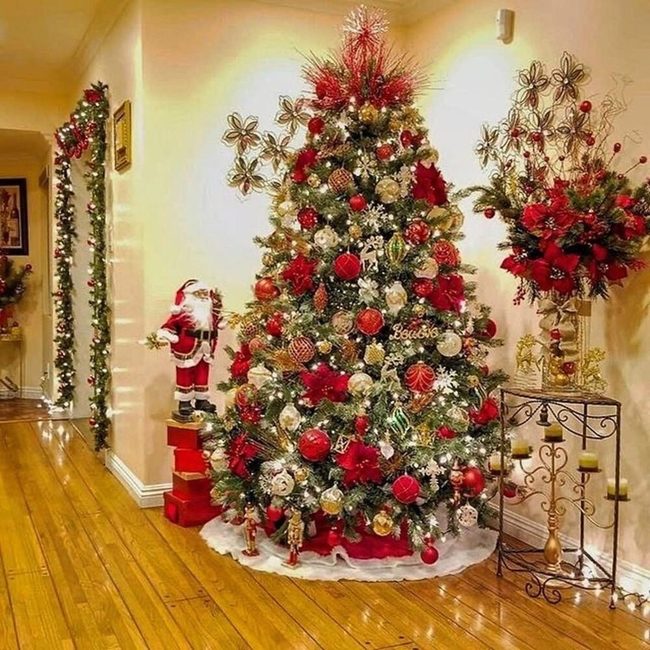 Crimson And Gold Festive Sparkle