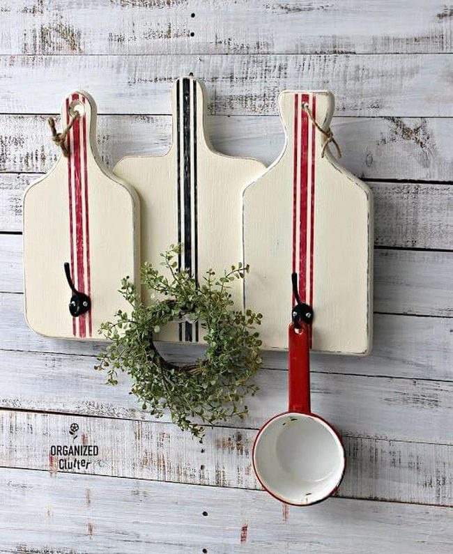 Striped Wood Boards With Hanging Hooks
