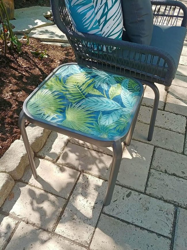 Tropical Leaf Glass Table