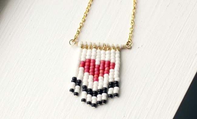 Red Heart Beaded Gold Necklace