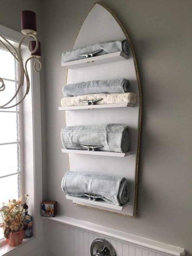 Pastel Boat Towel Organizer