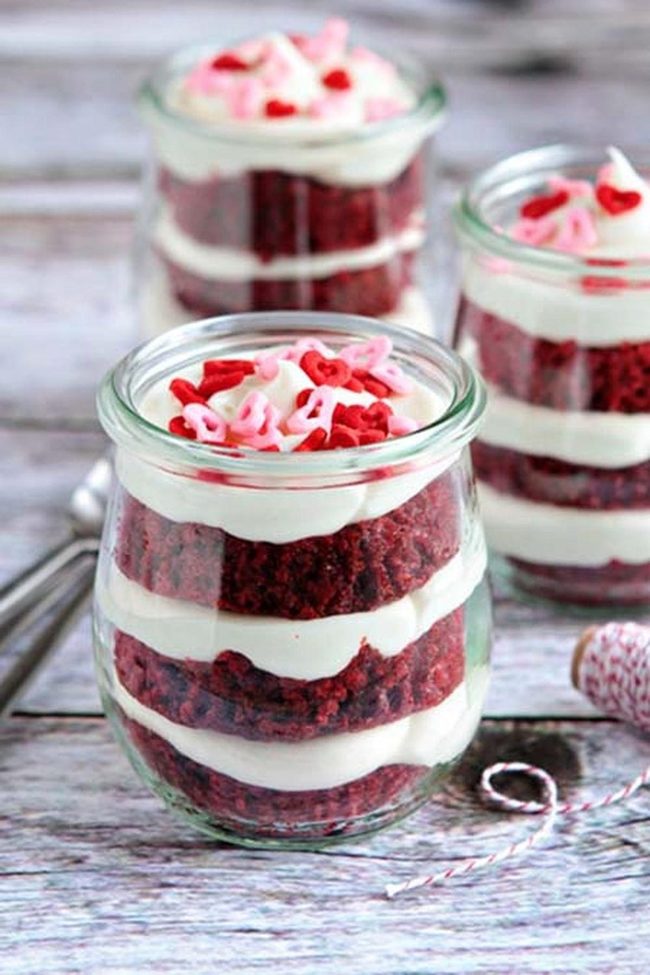 Red Velvet Layered Jar Cakes