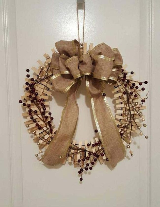 Burlap Bow Clothespin Wreath