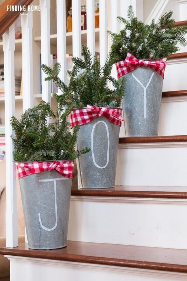 Plaid Ribbon Metal Buckets