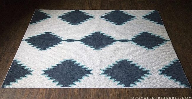 Black Diamond Geometry Floor