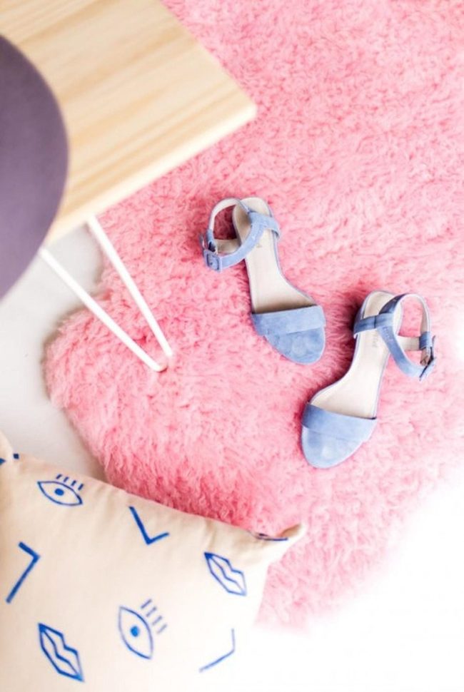 Blue Sandals Pink Rug Moment