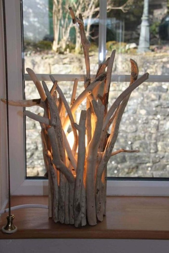 Natural Branch Crown Light