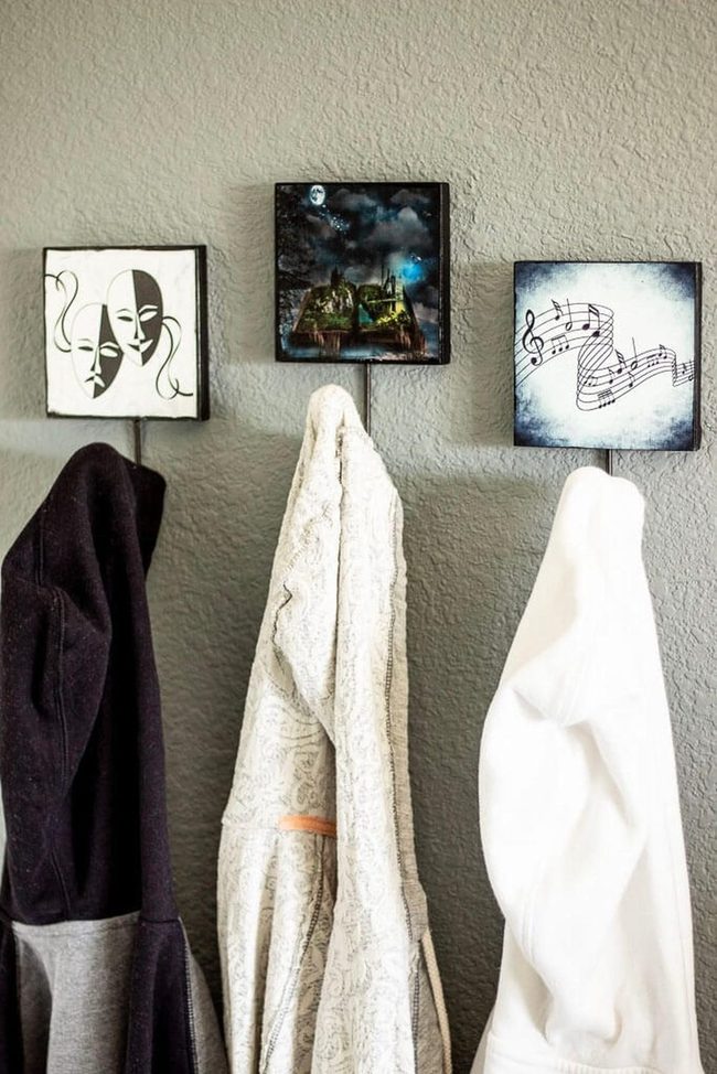 Magazine Cutout Hangers