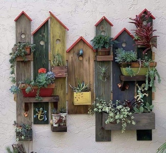 Stacked Pallet Green Wall