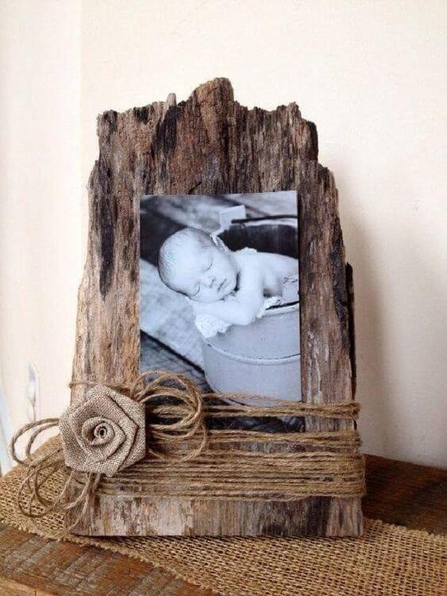 Aged Wood And Burlap Frames